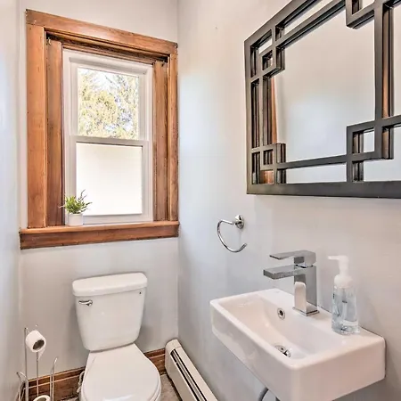 Bright And Sunny Abode, 2 Mi To Hersheypark! Exterior photo