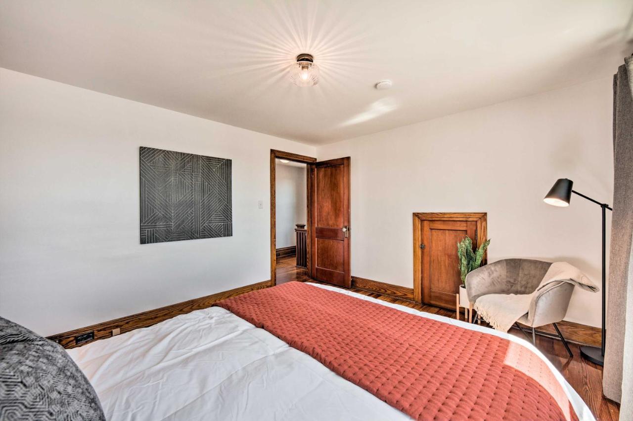 Holiday home Bright And Sunny Abode, 2 Mi To Hersheypark! Hershey