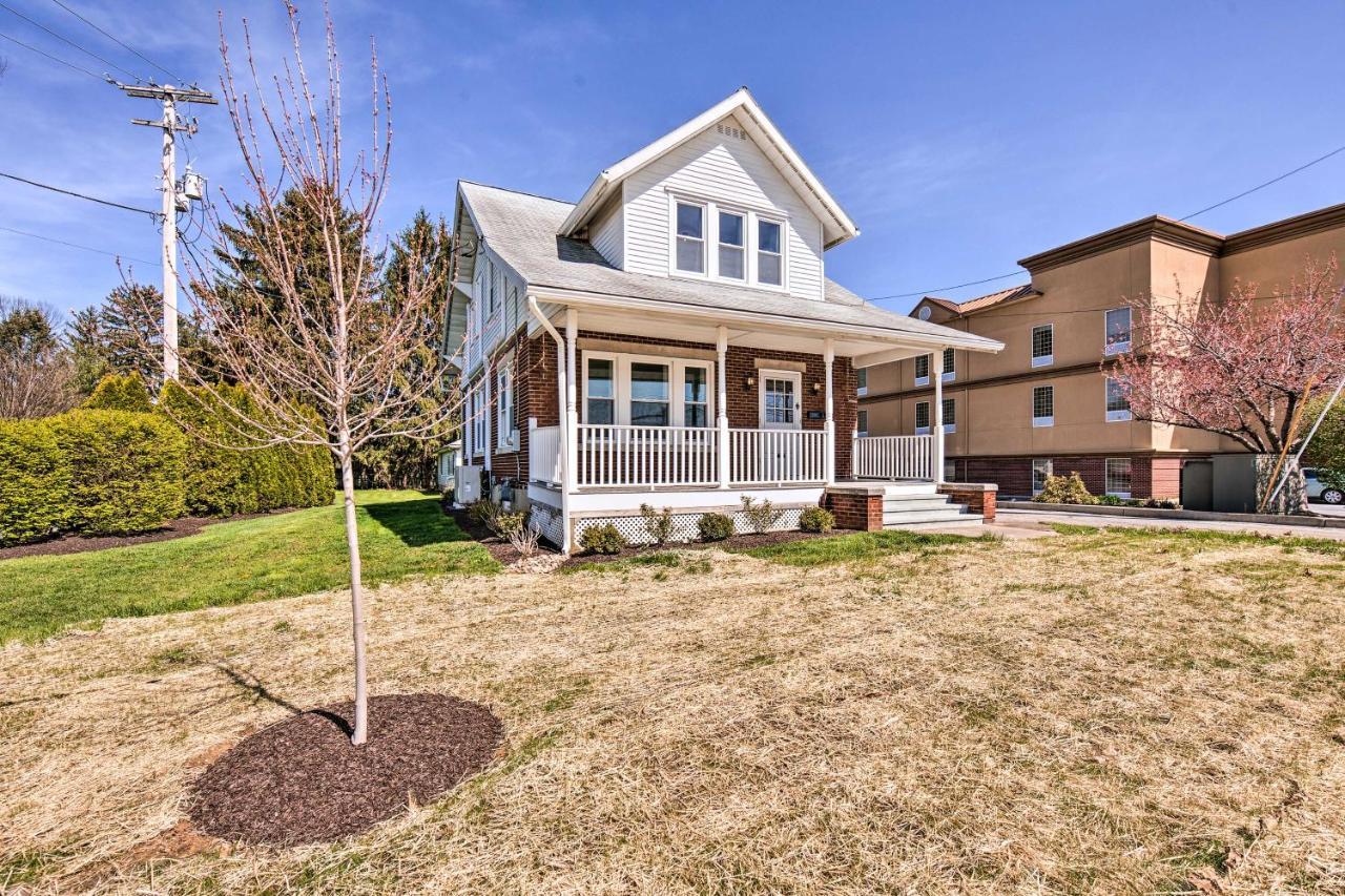 Holiday home Bright And Sunny Abode, 2 Mi To Hersheypark! *